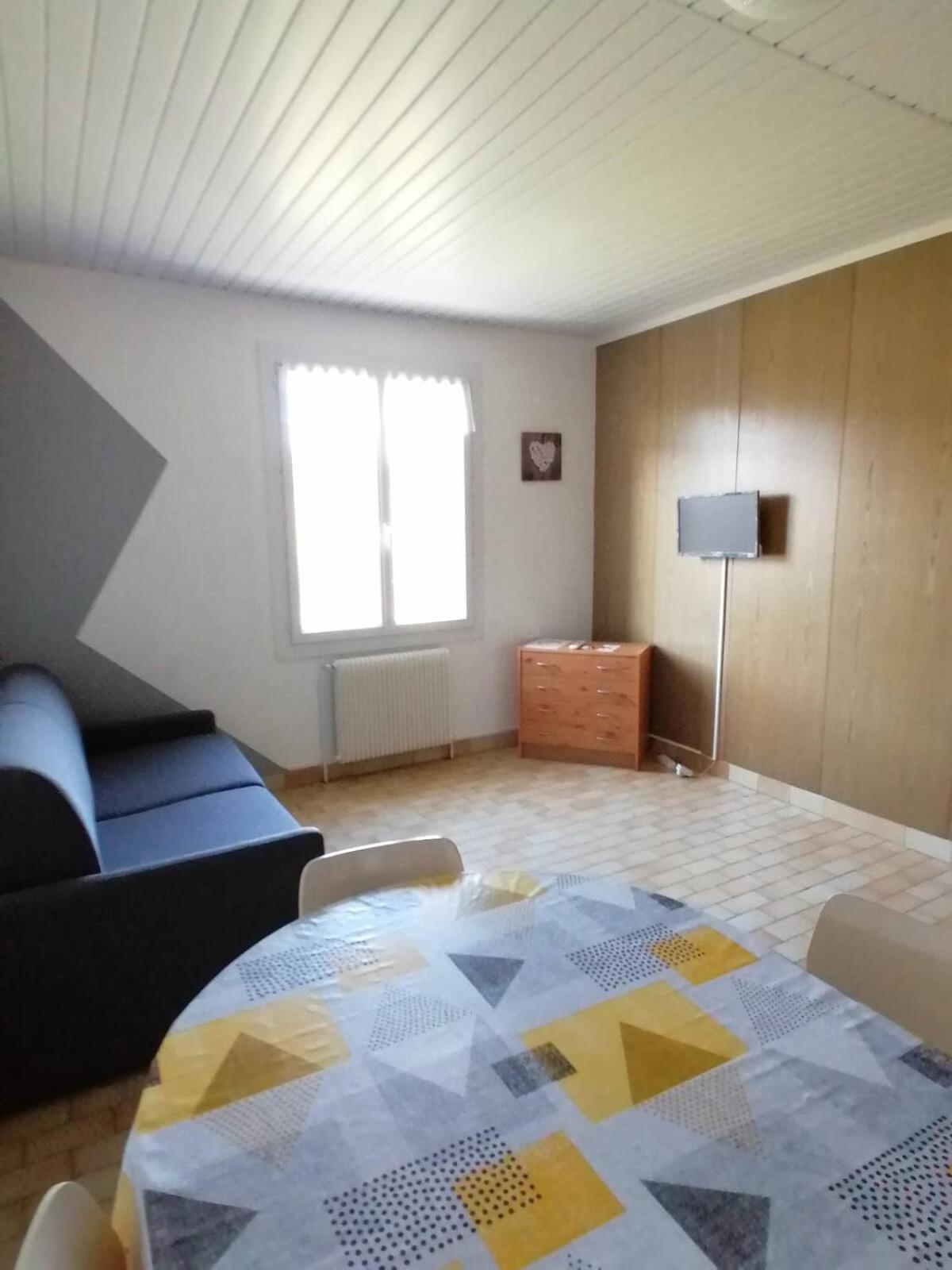 Villa Les Courrèges à Vézac Extérieur photo